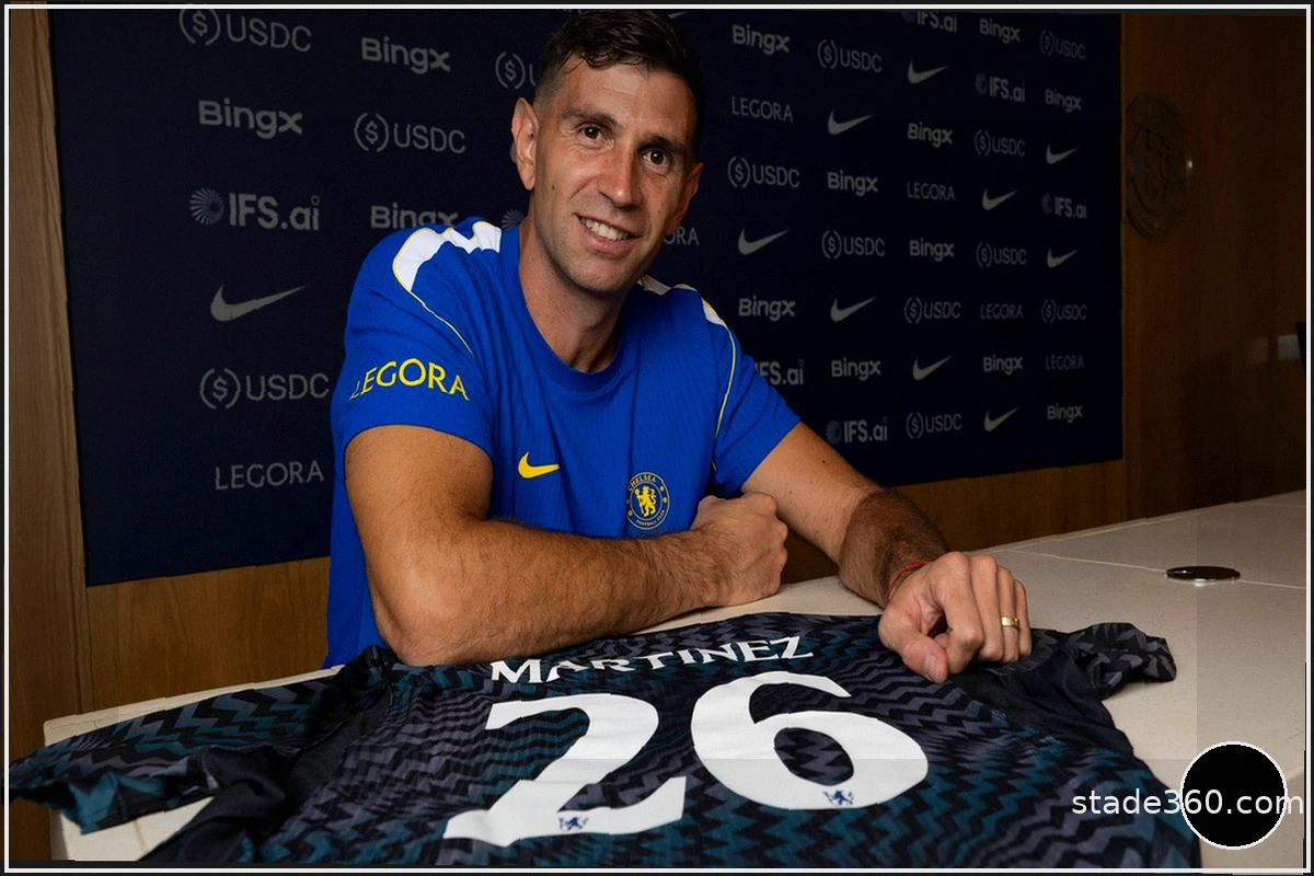 Chelsea Sign Emi Martinez from Aston Villa for £7.5m